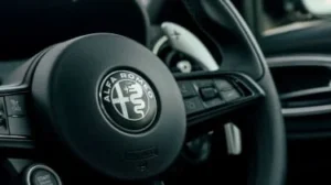Alfa Romeo Giulia 2023 10