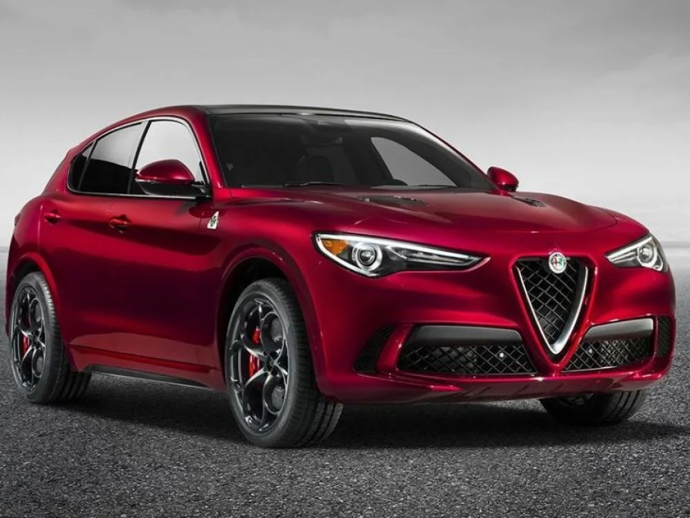 images list r4x3w1000 582ca134aeed8 161116 Alfa Romeo Stelvio Quadrifoglio 01