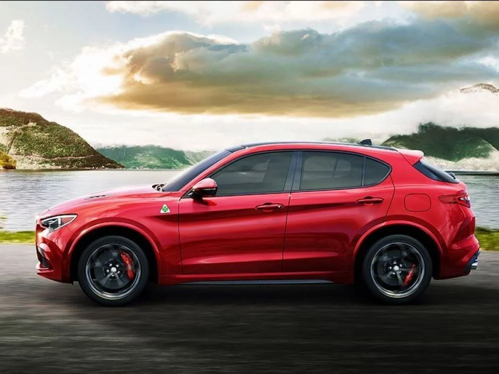 images list r4x3w1000 582ca7843a246 161116 Alfa Romeo Stelvio Quadrifoglio 05