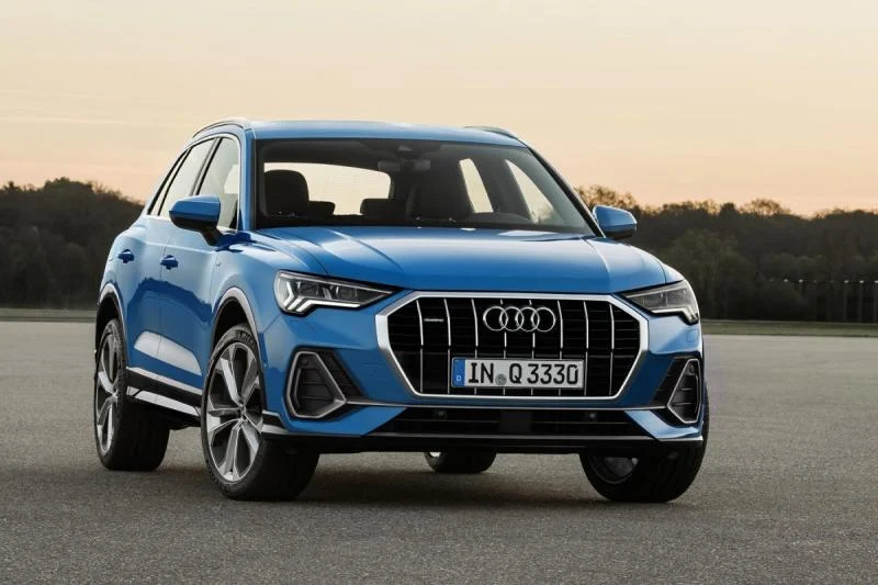 zoom-audi-q3-les-photos-officielles-du-suv-aux-anneaux-8